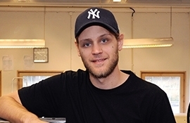 370x265-tom-e1499338149747-270x175-270x175